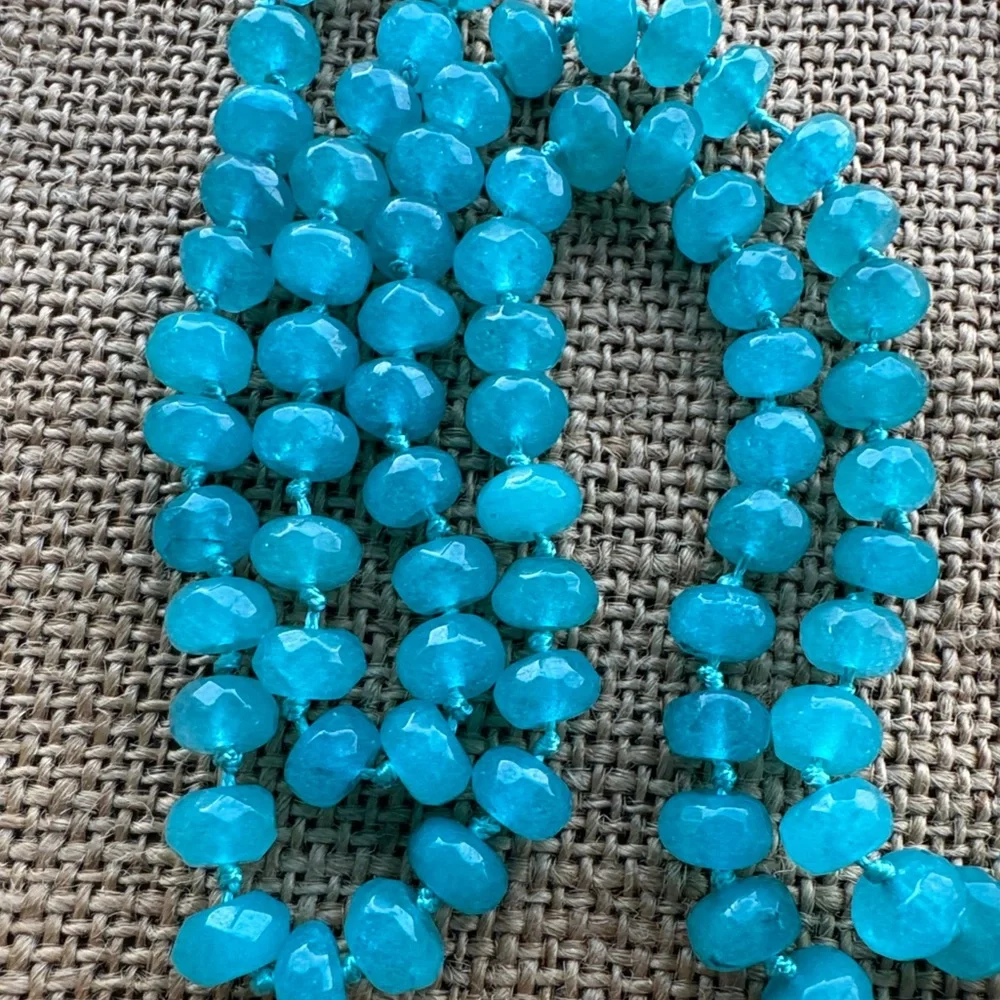 Blue Quartz Beads Hand knotted Elegant Beaded Necklace New